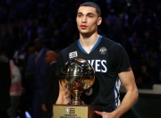 关于NBA季后赛转会风云：尤文图斯盯上锋线强援，斯瓦泰克或成交易筹码的信息